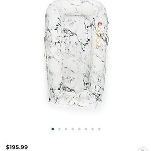 DocATot Deluxe Marble Pattern Gently used and washed cover